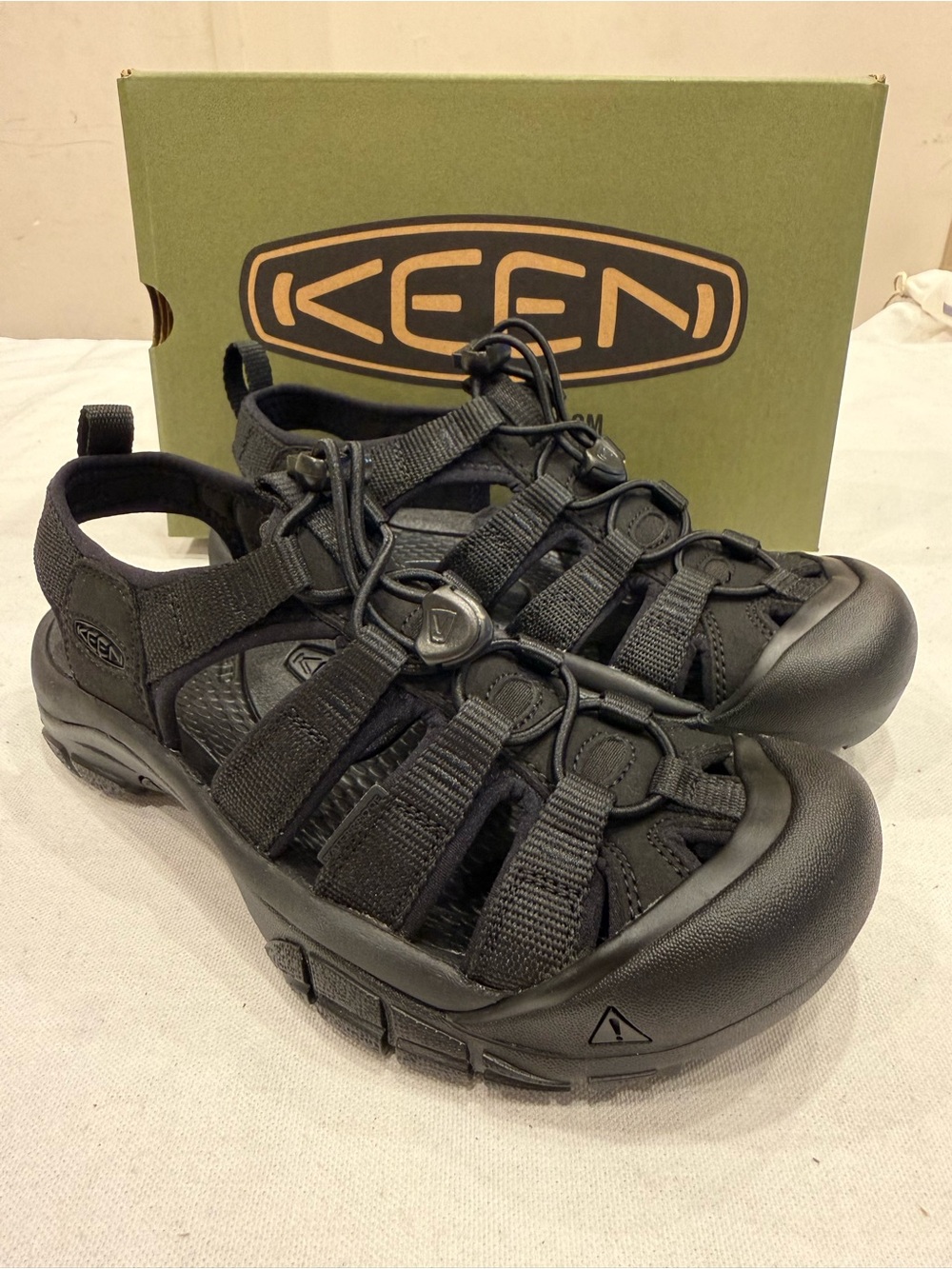 Keen Women's Newport H2 Black